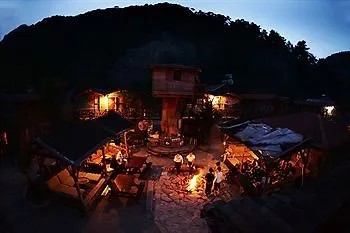 Kadirs Tree Hotel